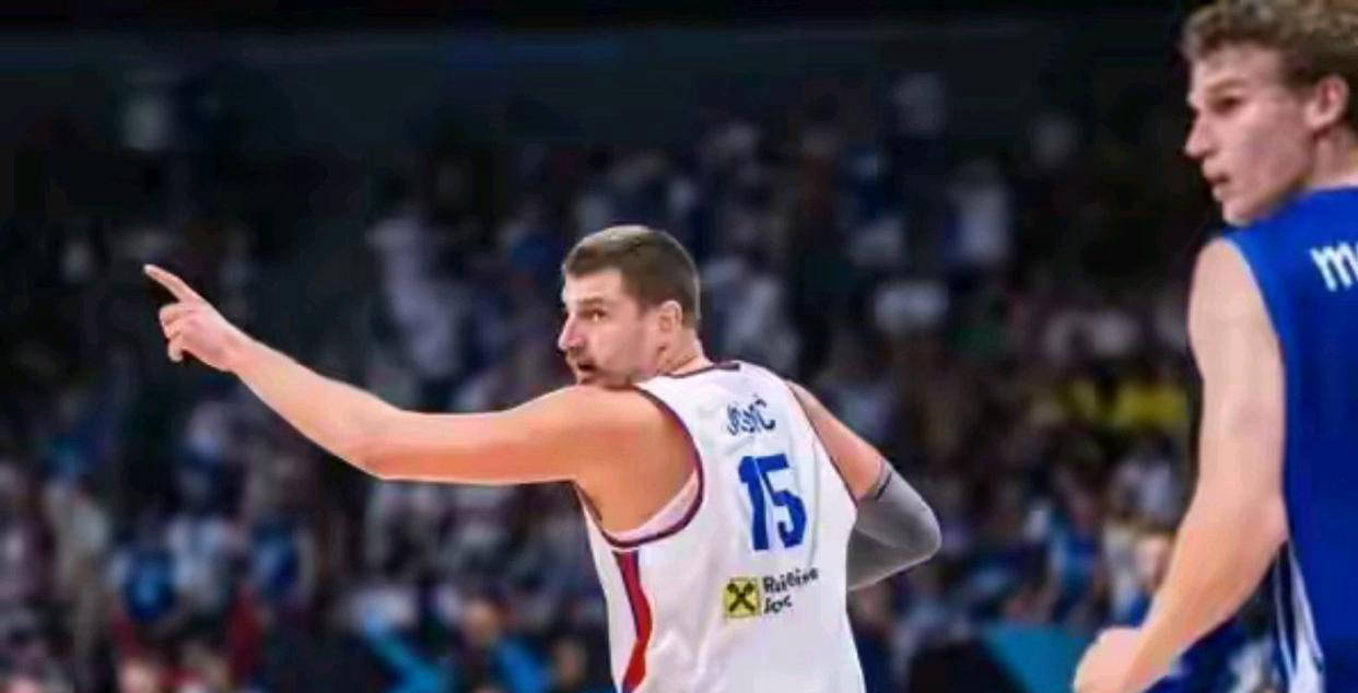 开云体育官网-勇士险胜塞尔维亚男篮,特雷杨关键制胜