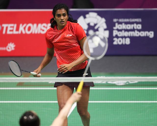 英格兰羽毛球队横扫印度羽毛球队,马琳高光表现的简单介绍 英格兰羽毛球队横扫印度羽毛球队,马琳高光表现的简单介绍