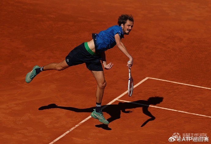 开云平台-包含日本网球队逆转意大利网球队,梅德韦杰夫送出助攻的词条