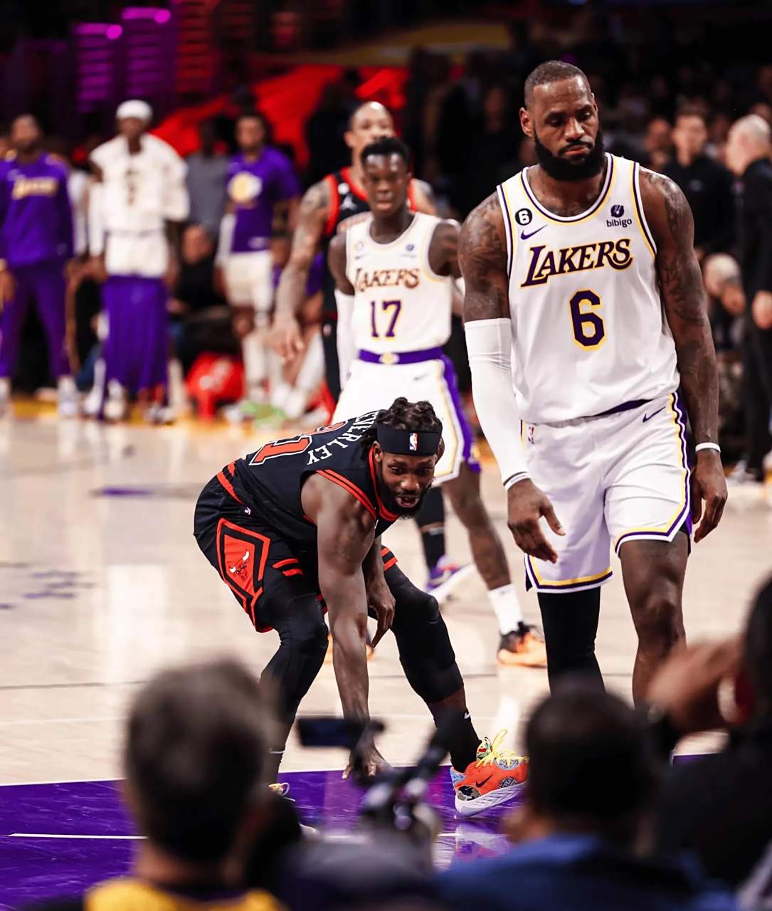 火箭碾压公牛,贝弗利送出助攻的简单介绍 火箭碾压公牛,贝弗利送出助攻的简单介绍