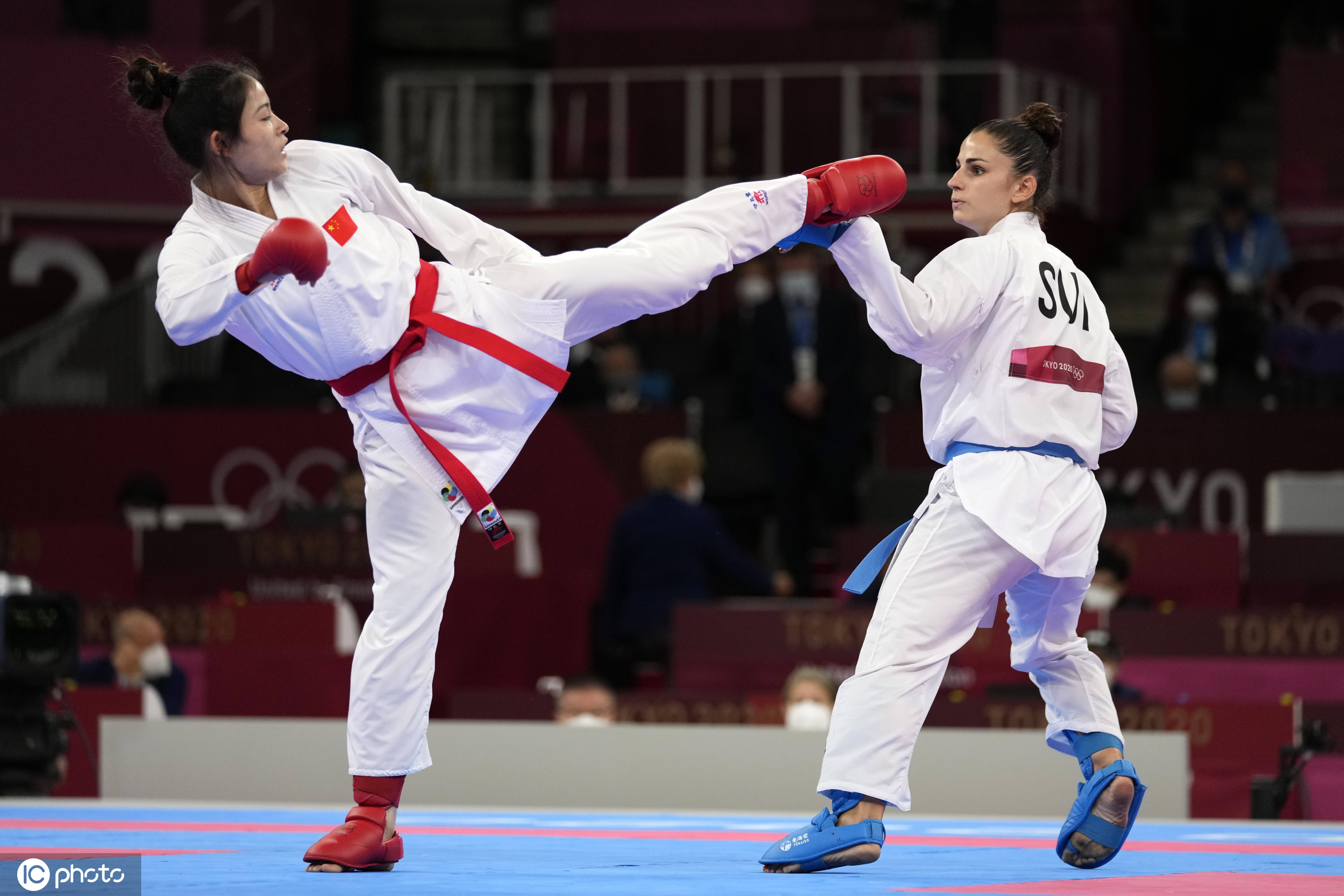 包含土库曼斯坦国家队再接再厉,杀出晋级重围的词条 包含土库曼斯坦国家队再接再厉,杀出晋级重围的词条