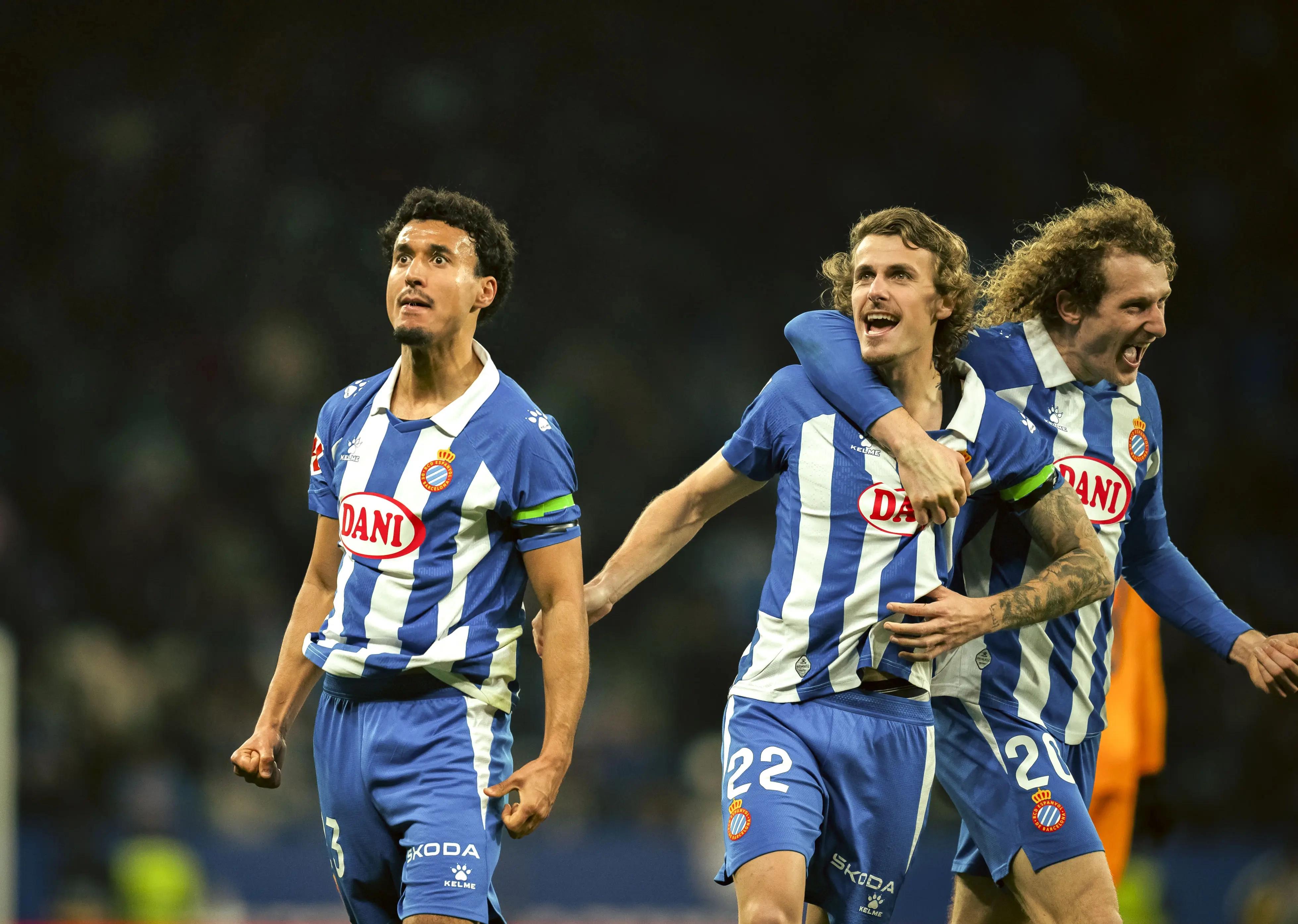 开云体育中国-西班牙双雄表现不佳,晋级形势堪忧的简单介绍