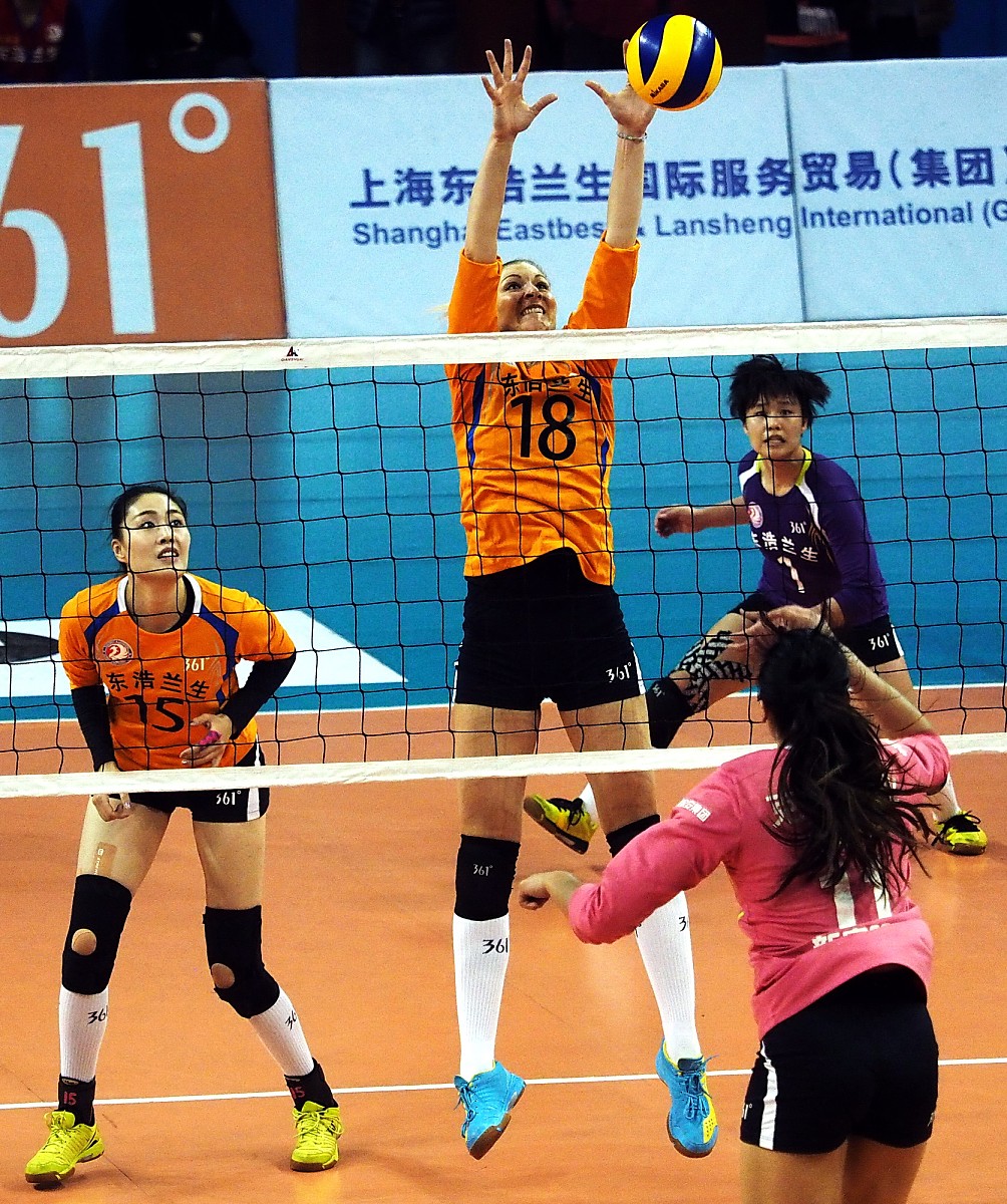 开云官方app入口-球队在比赛中的实力尽显无遗,赢得全场掌声的简单介绍