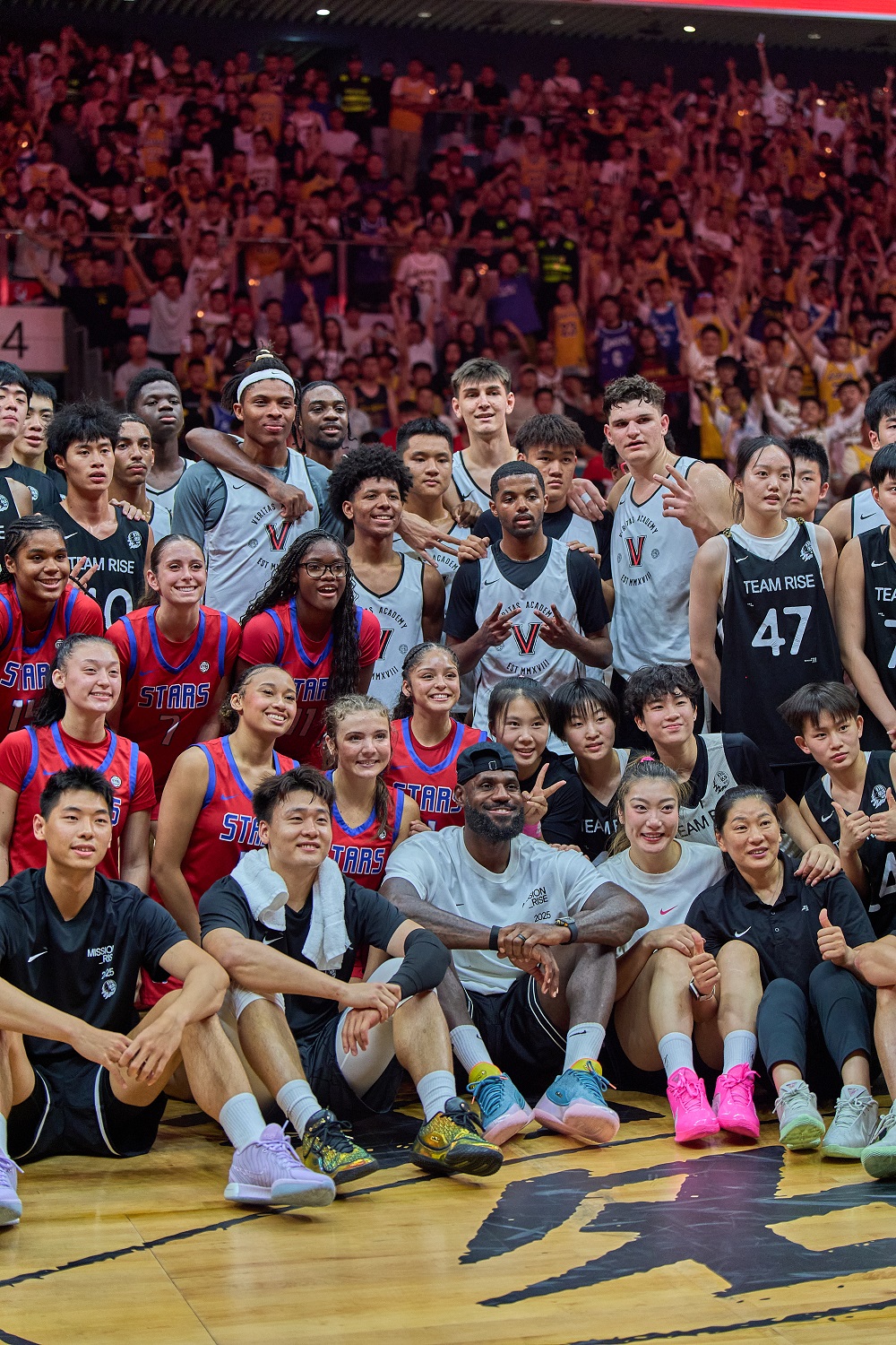 篮球巨星缺席比赛,球队寻找替代方案的简单介绍 篮球巨星缺席比赛,球队寻找替代方案的简单介绍