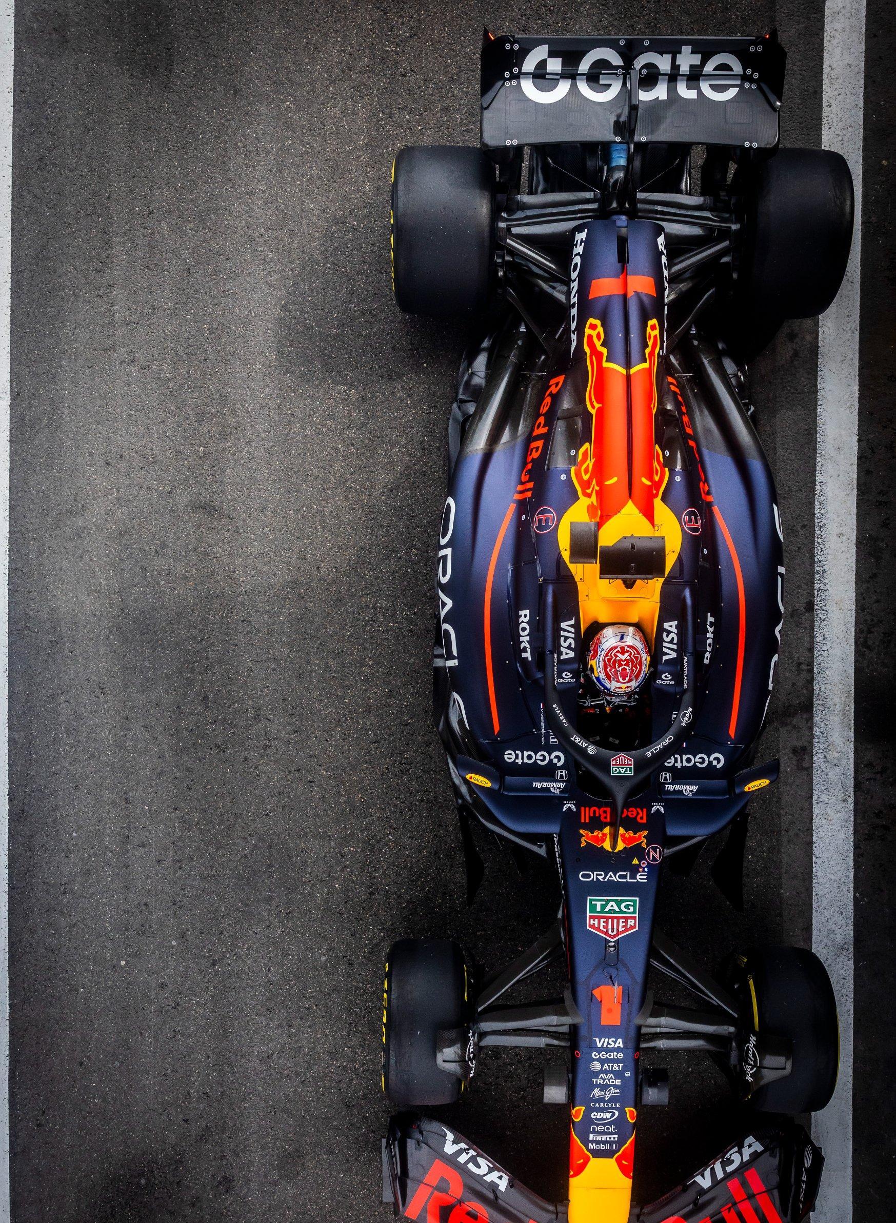 开云平台-关于法拉利翻盘红牛车队,维斯塔潘高光表现的信息