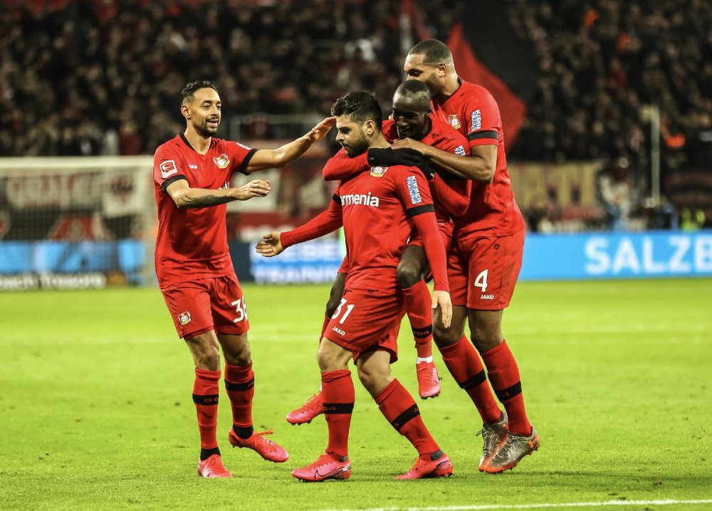 开云下载-包含英格兰绝杀多特蒙德，佩德里惊艳四座的词条