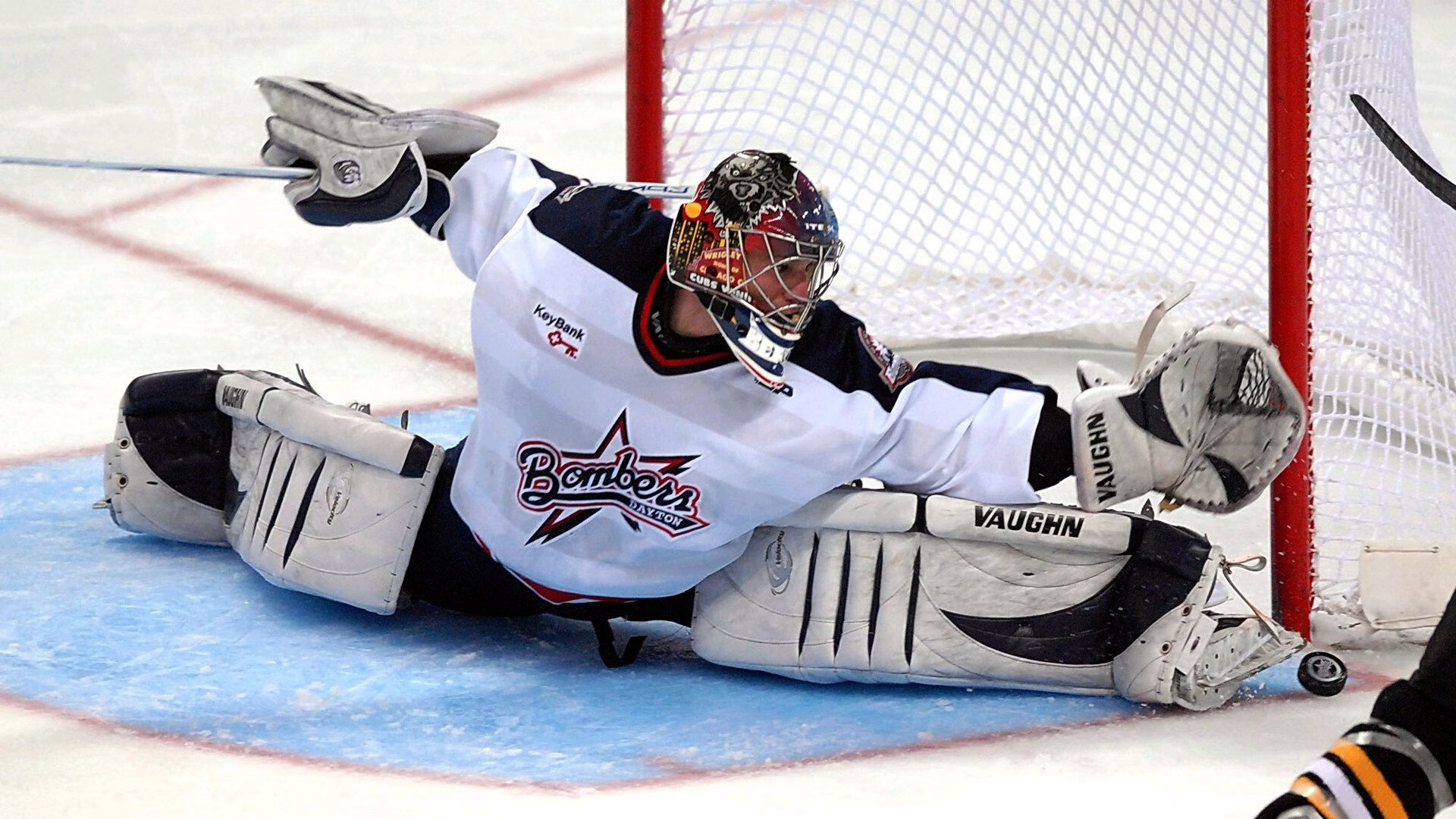 F1年度争冠焦点战，智利终结毕尔巴鄂，赛道之外的传奇隐喻